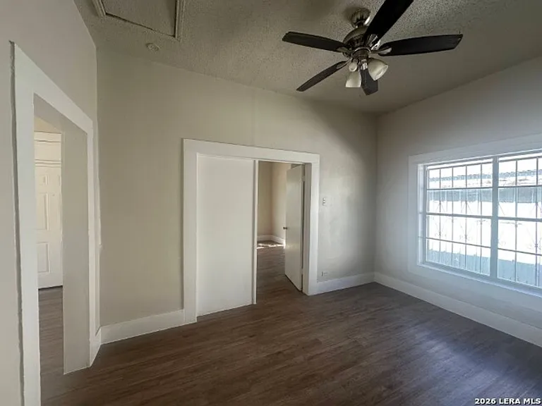 1209 El Paso St — Photo 2