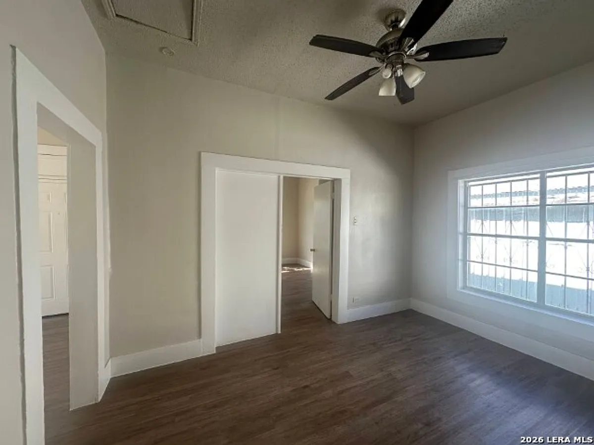 Building Photo - 1209 El Paso St