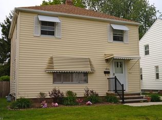 8016 Parmenter Dr, Parma, OH