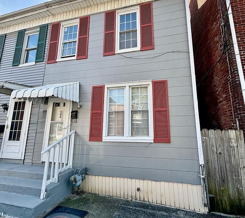1st image of 540 N Pershing Ave