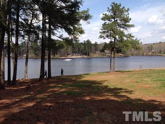 2nd image of 114 Arrow Dr