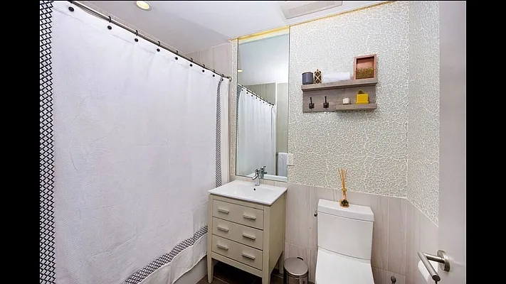 Rented by Carnegie Management Inc | media 6