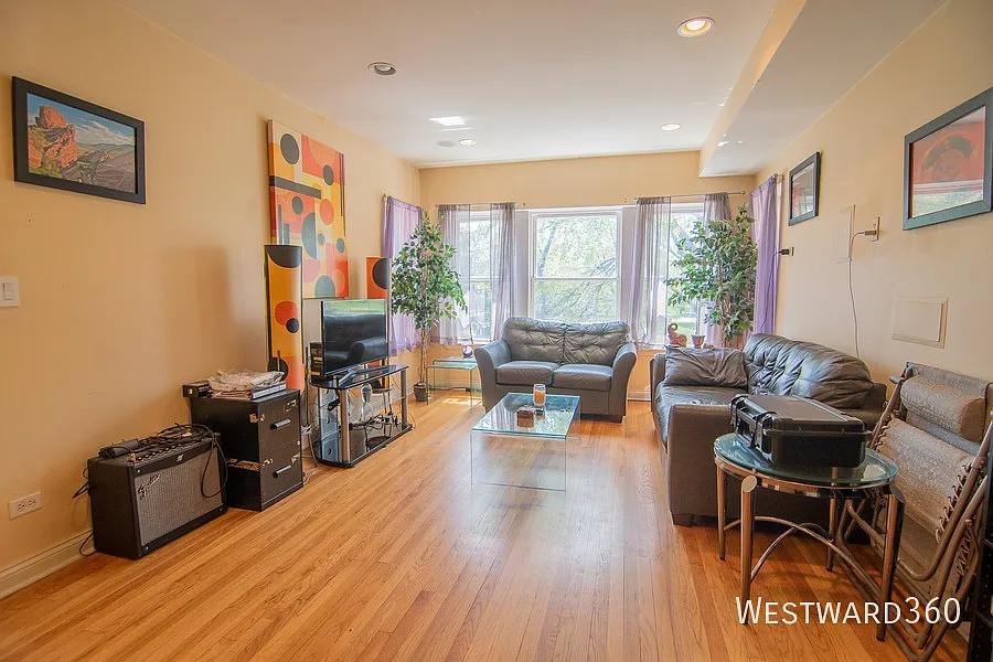 Building Photo - 4400 W Parker Ave #3