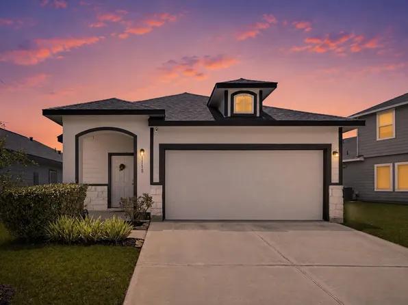 1118 Bending Trail Dr, Tomball, TX 77375