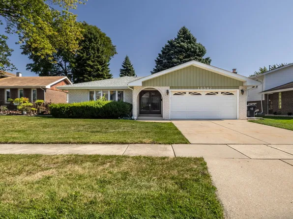 16547 Kenwood Ave, South Holland, IL 60473