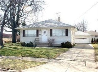 960 E 248th St, Euclid, OH 44123