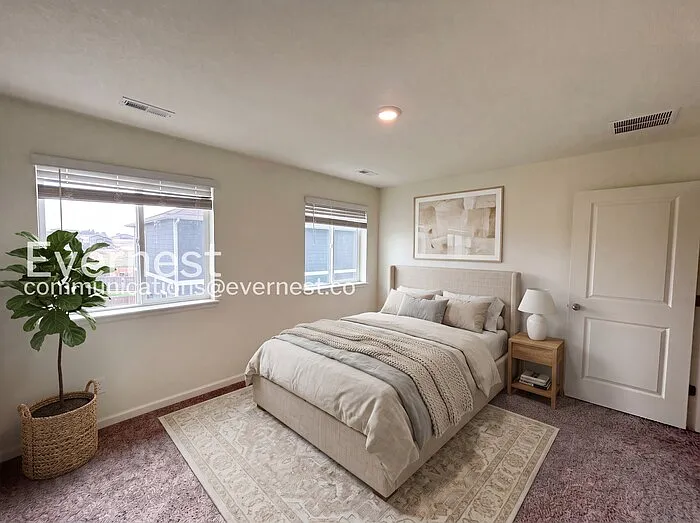 3 bed, 3.0 bath, 1732 sqft, $2,395 — Photo 4
