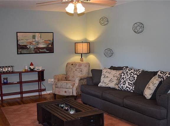 5th image of 3423 N Bay Dr