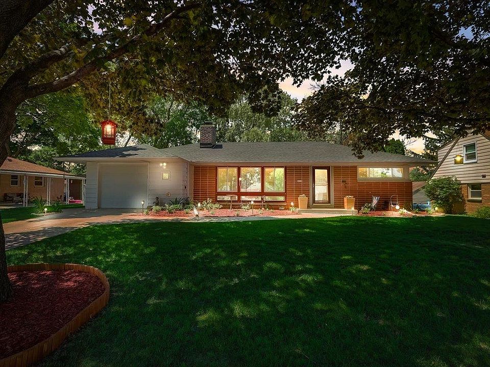 1st image of 4718 W Midland Dr