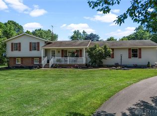 561 Steele Rd, Wilmington, OH 45177