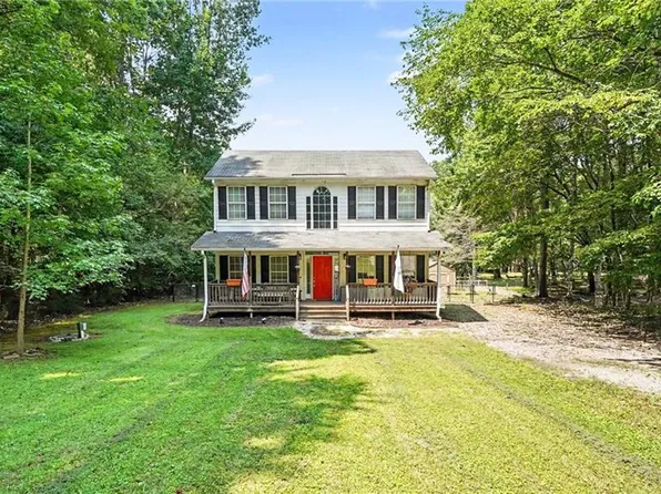 527 Beaver Dam Rd, Liberty, NC 27298