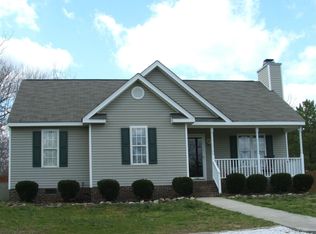90 Crooked Creek Run, Louisburg, NC 27549