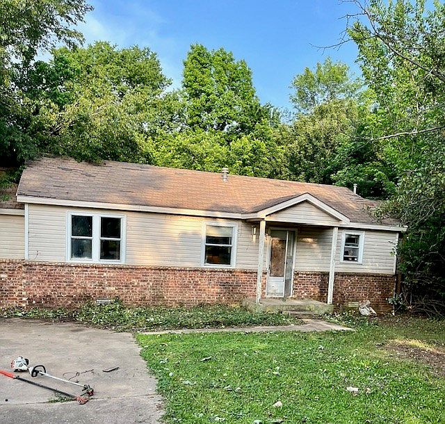 1st image of 1170 Lake Sequoyah Dr