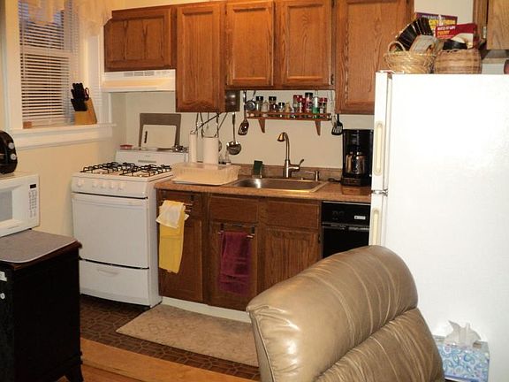 3rd image of 55 Park Ave Unit 42