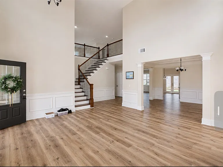7770 Harbison Hollow Ln — Photo 5
