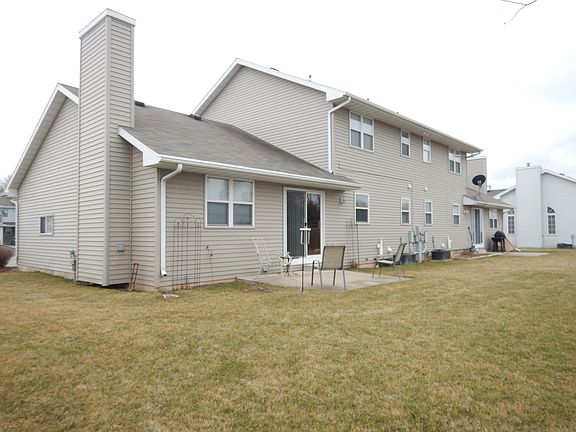 2nd image of 3954-3956 East River Dr