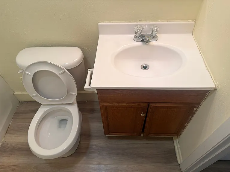 2824 E Memorial Dr — Photo 19