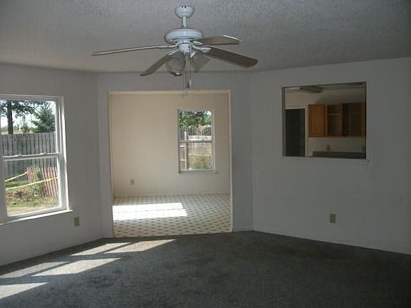 5th image of 10459 Kensington Way