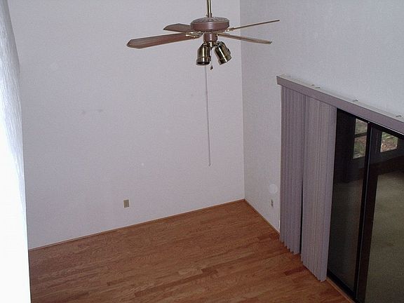 4th image of 5413 NW 33rd Pl