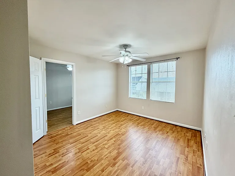 221 Dunn St — Photo 24