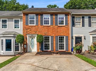1004 Windy Oaks Ct SE, Smyrna, GA 30080