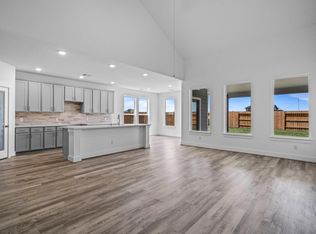 305 Gambels Quail Rd, Waller, TX 77484