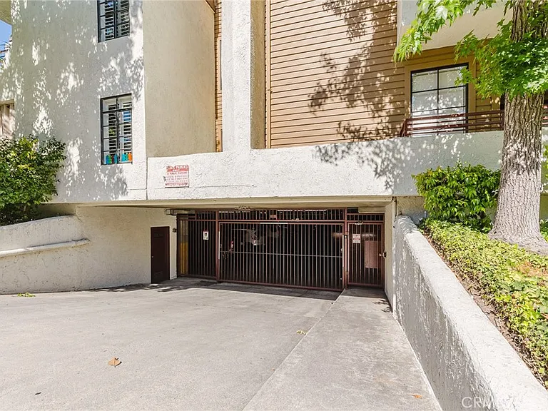 400 N Louise St #303 — Photo 32