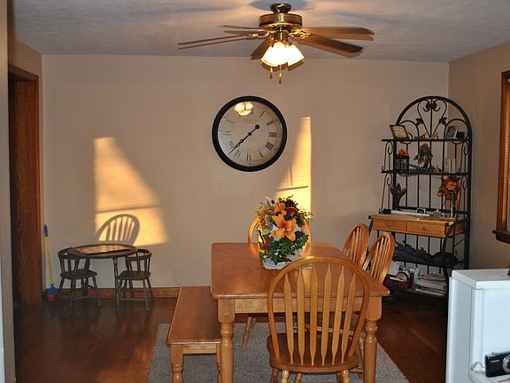 3rd image of S Breckenridge St