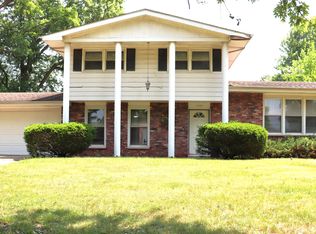 1975 Hamilton St, Portage, IN 46368