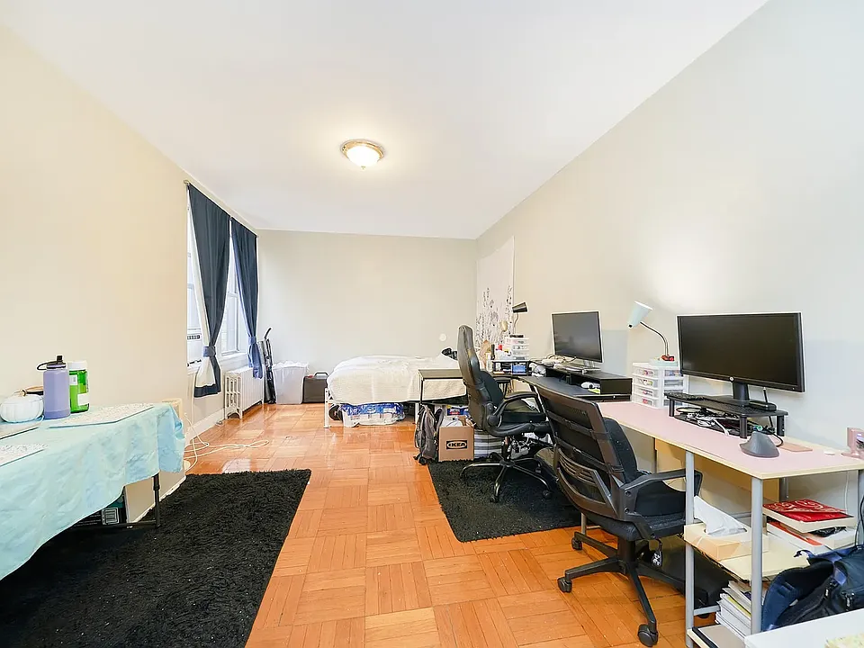 900 Riverside Dr #6K