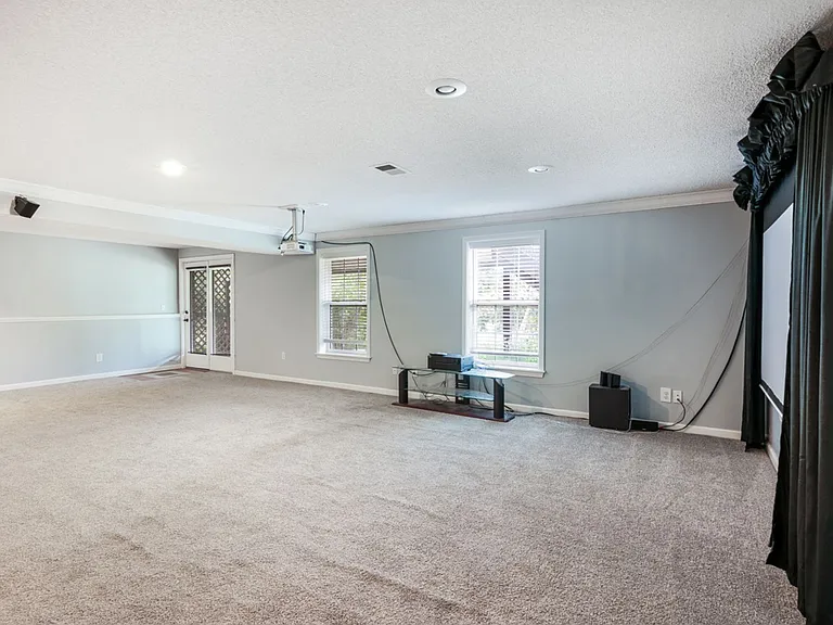 107 Deerfield Hills Rd — Photo 32