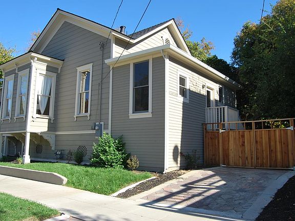 3rd image of 2500 Capitol Ave