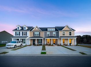 826 Alma Square Dr, Moncks Corner, SC 29461