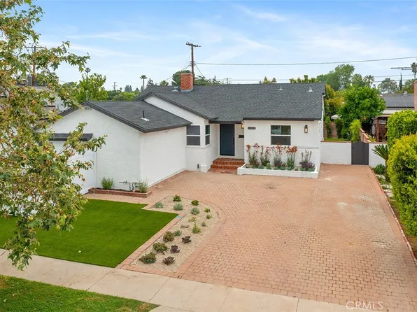 19851 Bassett St, Winnetka, CA 91306