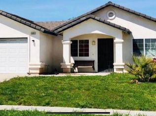 1493 Lacreta Ave, Madera, CA 93638