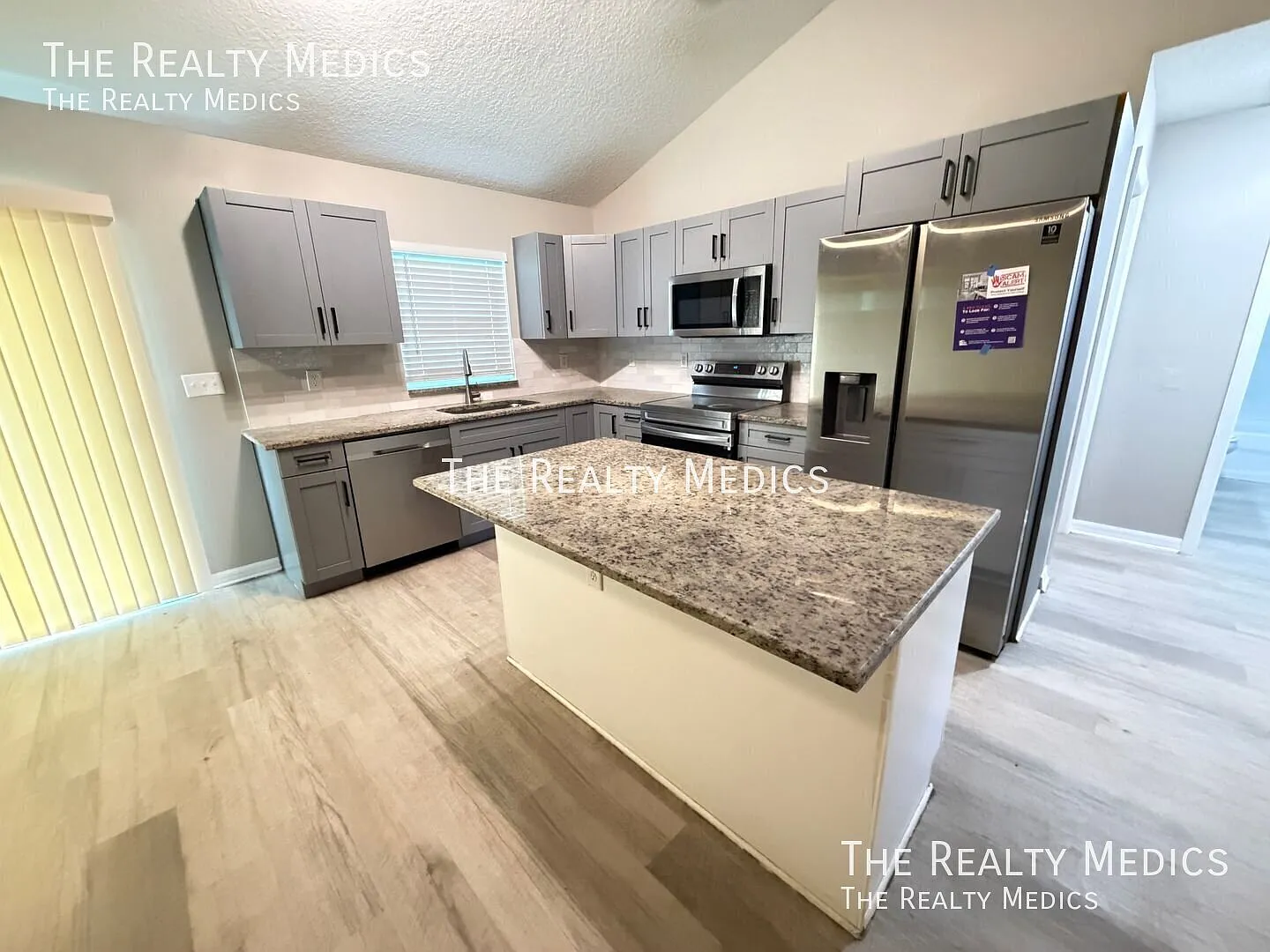 Awesome 3 Bd/2ba Home In Beautiful Ocala — Photo 3