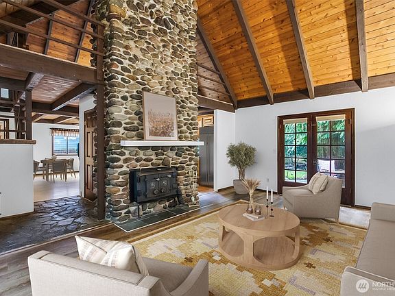 4th image of 16719 1st Avenue SE