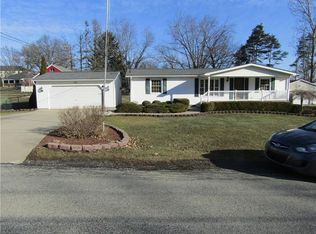 192 Seneca Dr, Butler, PA 16001