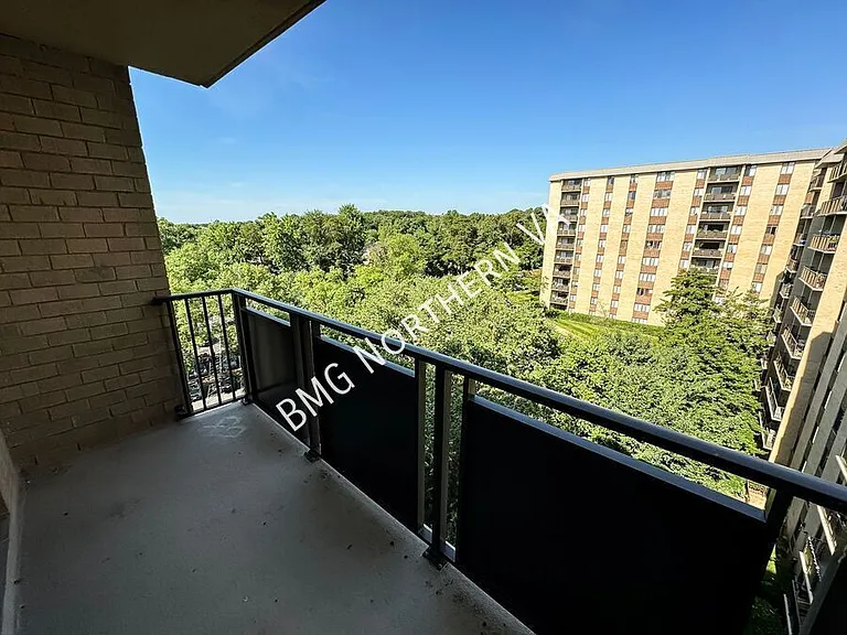 3100 S Manchester St #811 — Photo 20
