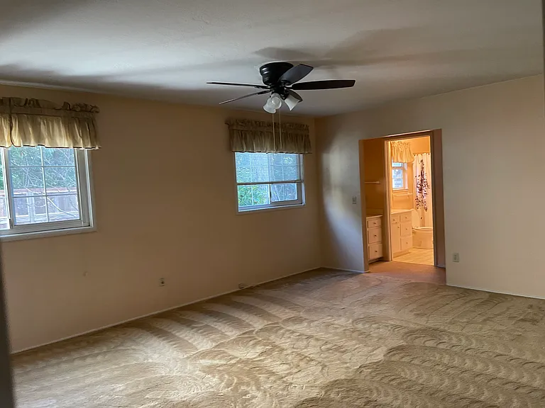 101 Sherman Dr — Photo 7