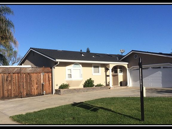 Corner Lot with Side Access