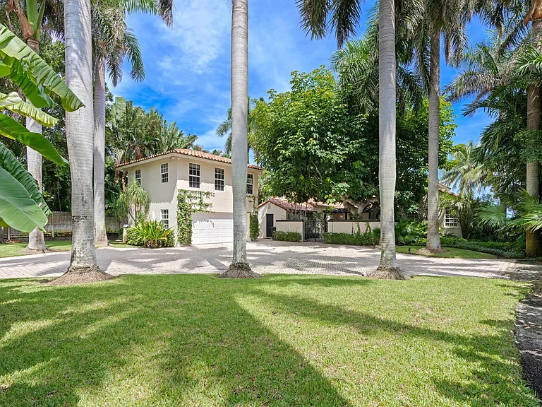 3304 N Flagler Dr — Photo 12