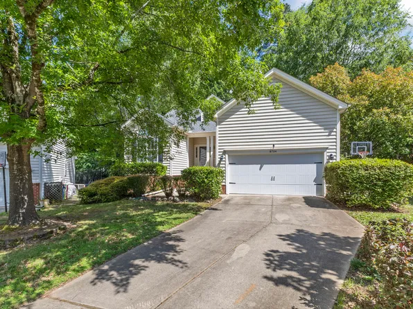 8704 Springhouse Ln, Raleigh, NC 27617