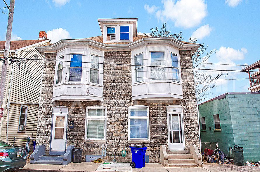 1st image of 109 Randolph Ave #1