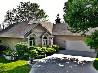 1557 Tacoma Beach Rd #10, Sturgeon Bay, WI 54235