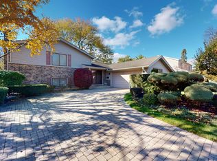 2604 N Prindle Ave, Arlington Heights, IL 60004