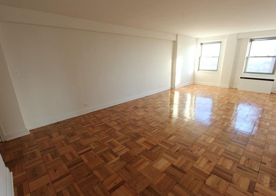 1st image of 12510 Queens Blvd APT 2001
