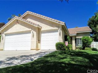 19723 Skyview Ct, Santa Clarita, CA 91351