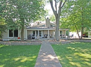 500 Bally Rd, McHenry, IL 60050