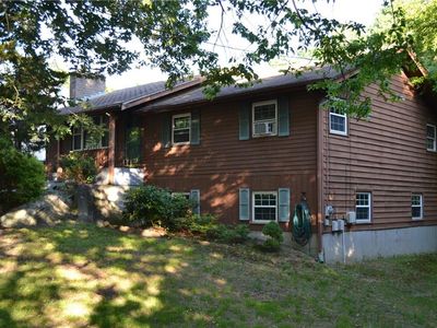 203 Greenbush Rd, West Warwick, RI, 02893